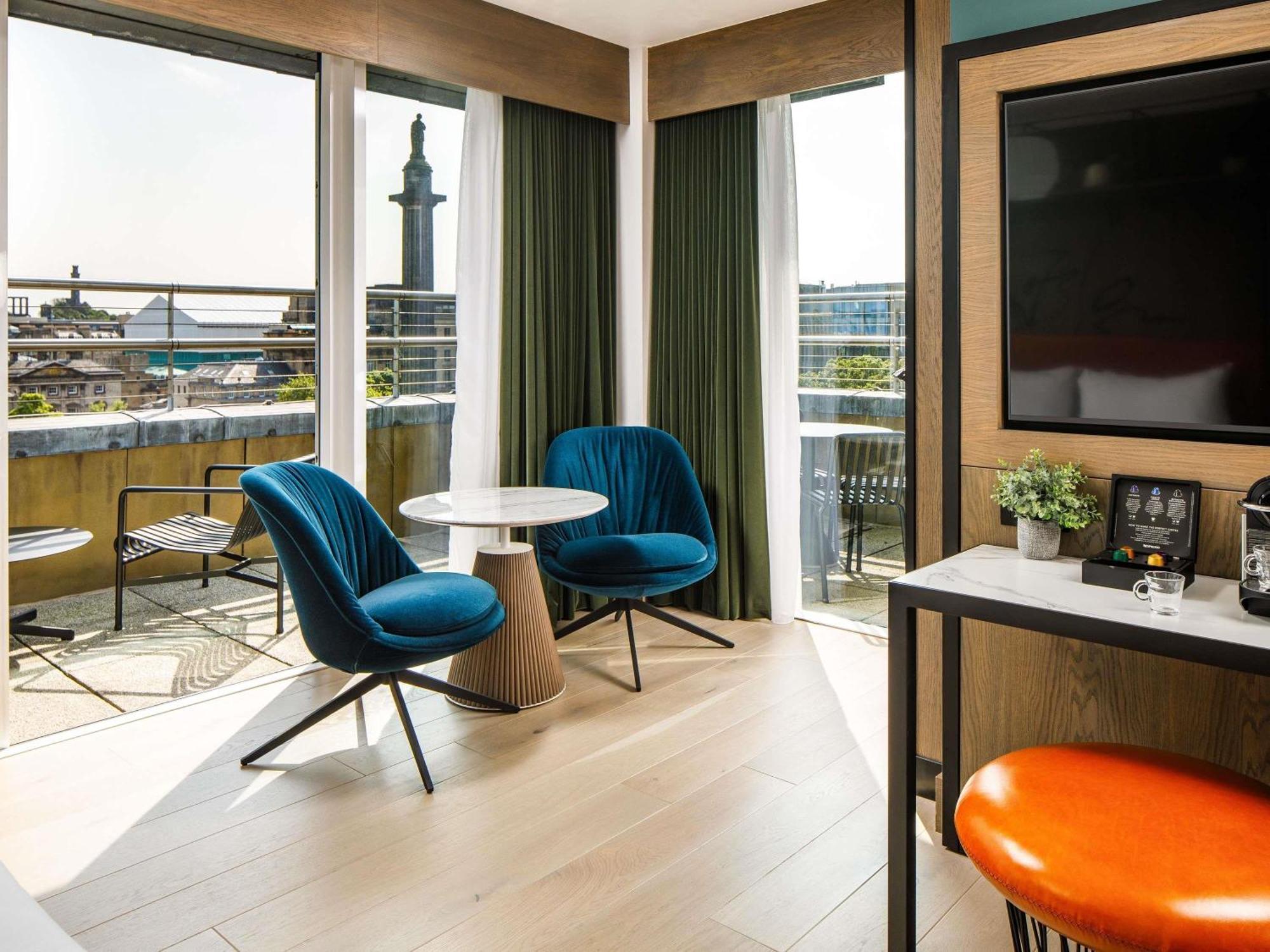 Ibis Styles Edinburgh St Andrew Square — Foto 1